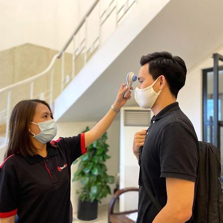 Reddoorz Near Nguyen Hue Walking Street 2 - Dorms Available TP. Hồ Chí Minh Ngoại thất bức ảnh